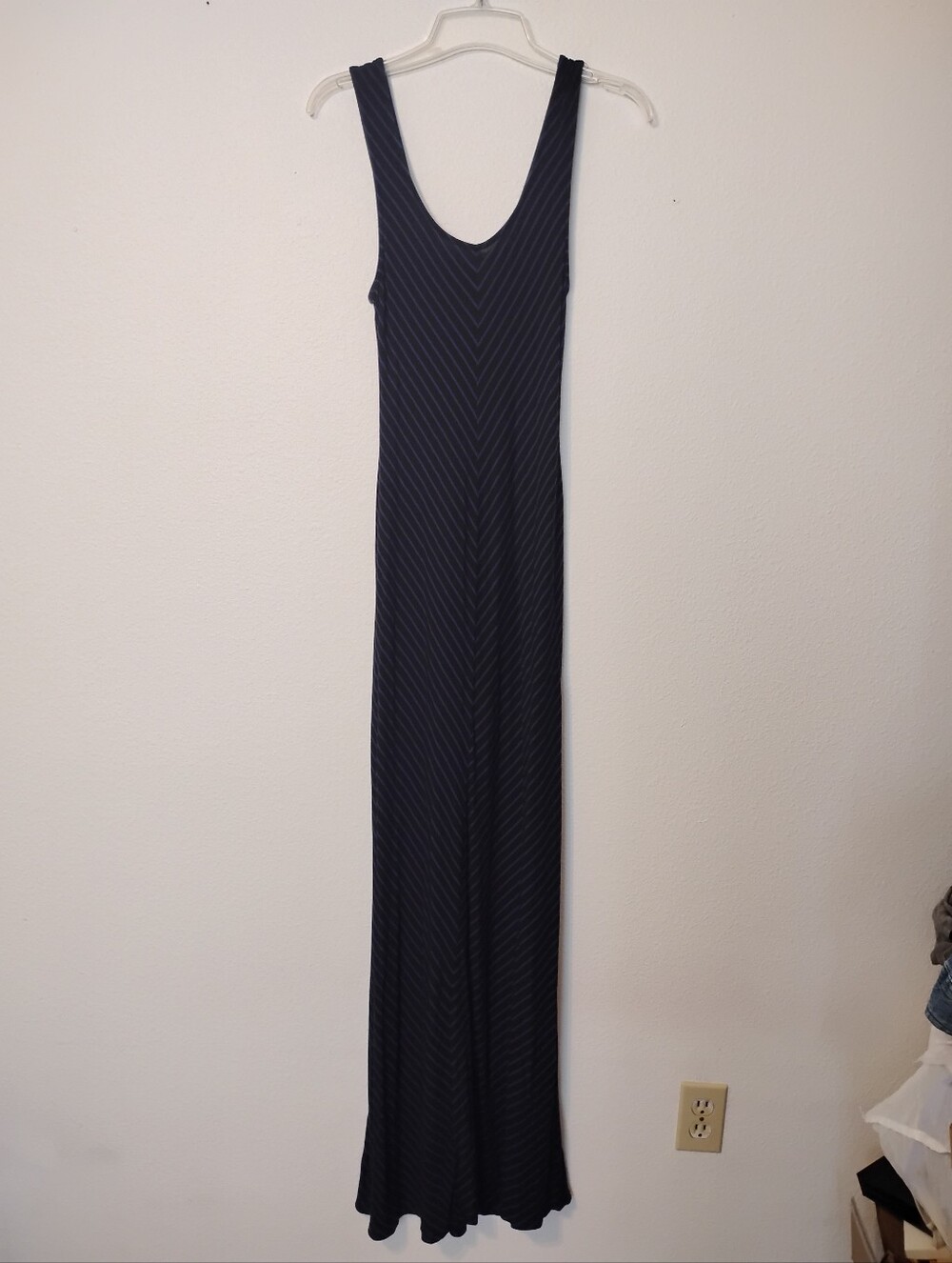 NWOT Merona Black Blue Chevron Maxi Dress